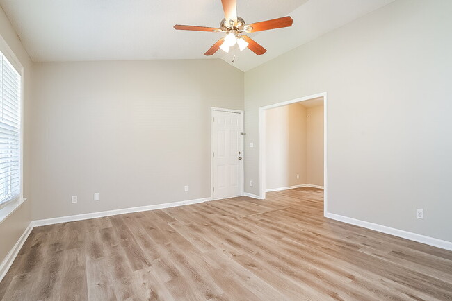 Photo - 609 Herman Gist Rd