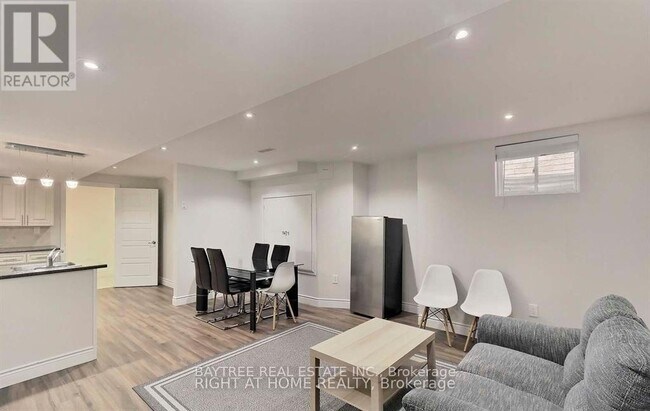 Photo - 171 Cherryhurst Rd