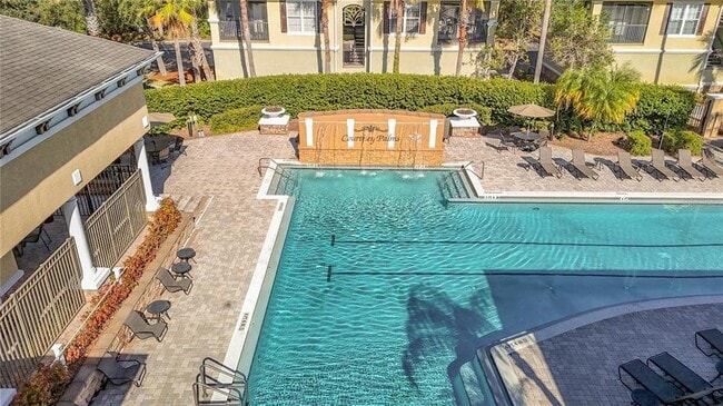 Photo - 10025 Courtney Palms Blvd Unidad 204