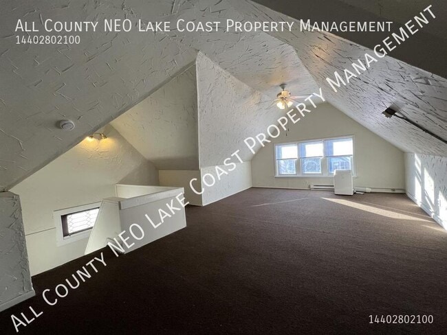 Photo - 3922 Riverside Ave Unit 2Up