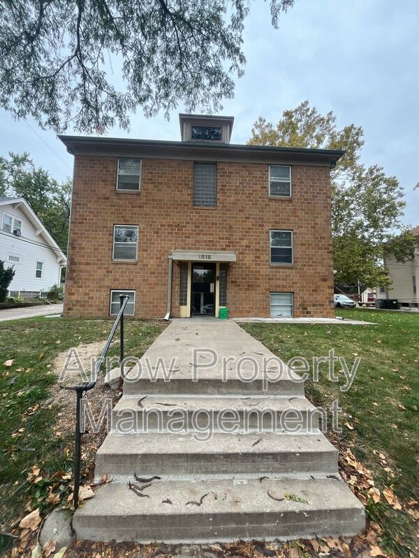 Building Photo - 1515 S 11th St Unit 5