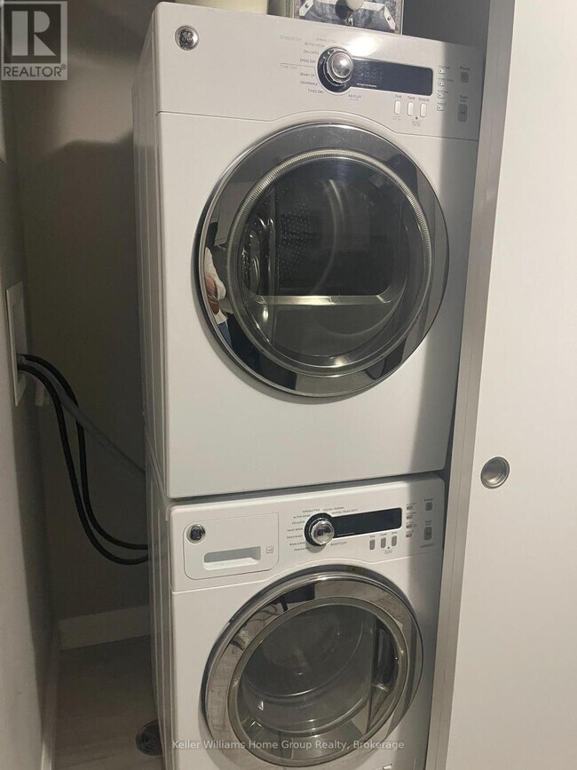 Photo - 63 Arthur St S Unit 205