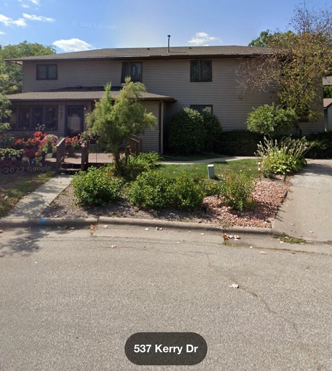 Building Photo - 537 Kerry Dr Unit # 101 Rental