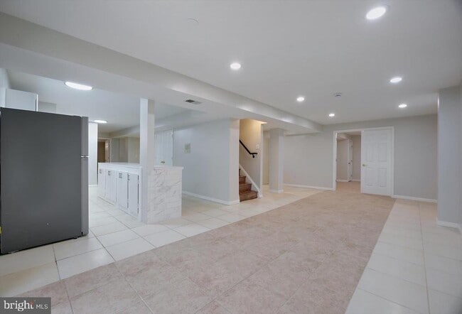 Photo - 16729 Queen Anne Rd