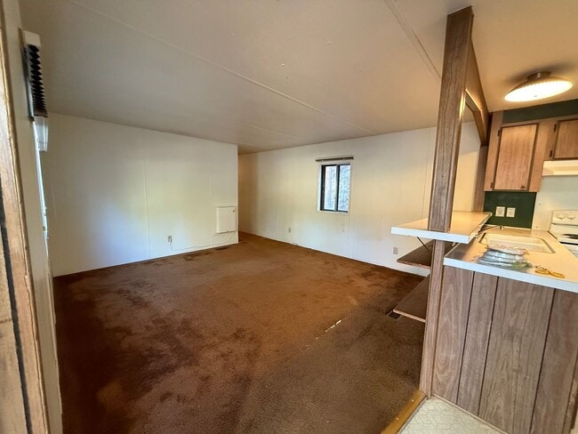 Photo - 2 Bed/1 Bath on Bend's Westside - Stannium...