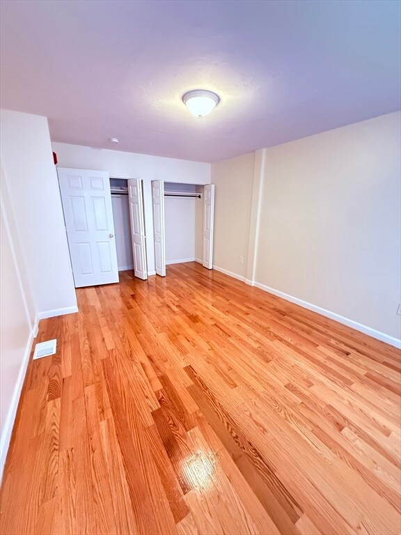 Photo - 207 Harvard St Unidad 1