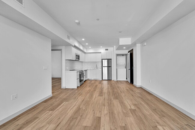 Photo - 1240 Magnolia Ave Unit 410