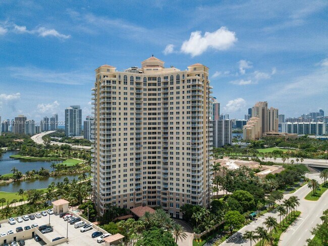 Building Photo - 19501 W Country Club Dr Unit 1410 Rental