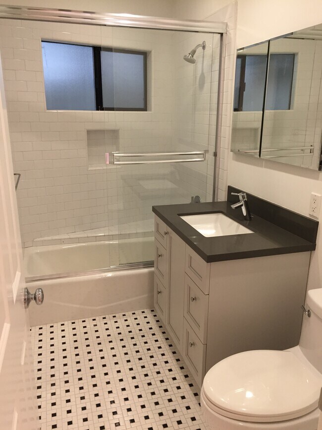 Photo - 1615 Hilts Avenue