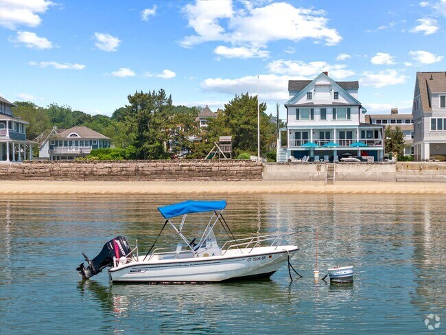 Building Photo - 144 Middle Beach Rd Rental
