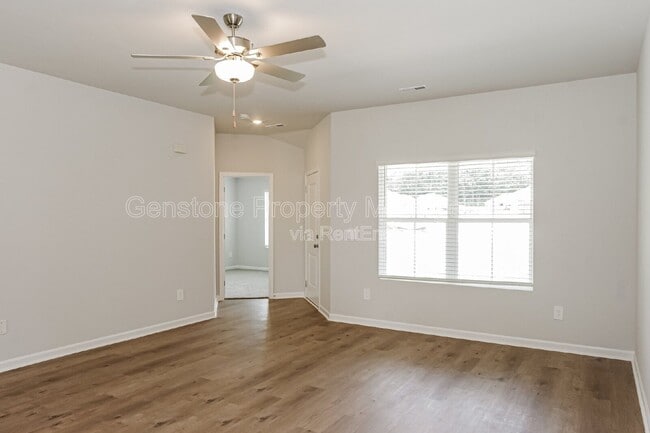 Photo - 306 Spanish Moss Ct