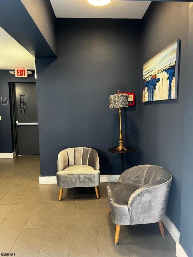 Photo - 22 Center St Unit 404