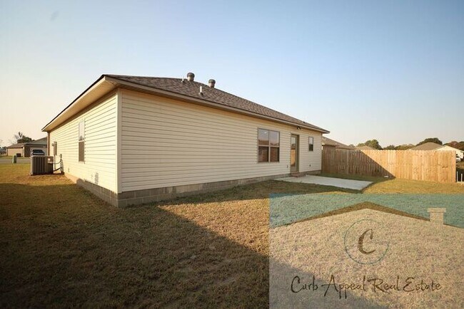 Photo - Move in special $900!! Beautiful new construction 3 bed / 2 bath home - Lake City