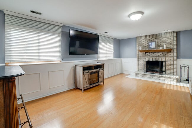 Photo - 9440 S Wabash Ave Unit SI ID1601867P