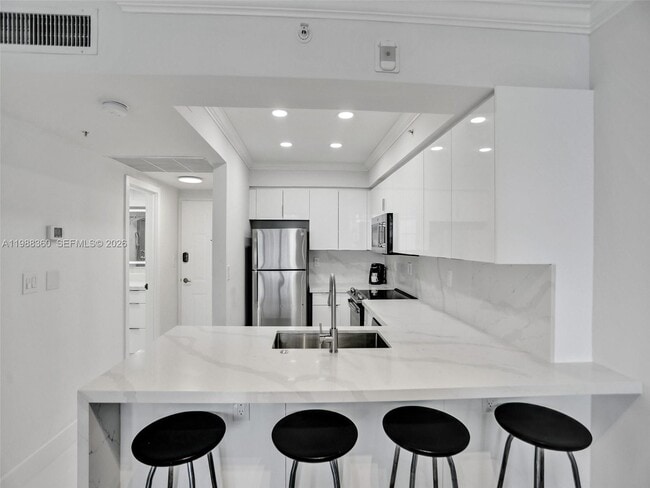 Photo - 2501 S Ocean Dr Unit 934 (Available June 2)