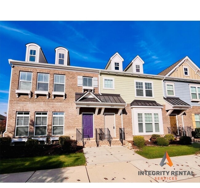 Building Photo - BEAUTIFUL 3 Bedroom Townhome Bonterra Village AVAILABLE NOW