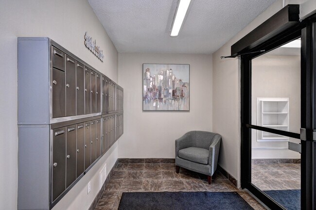 Photo - Waterloo Avenue Apartments