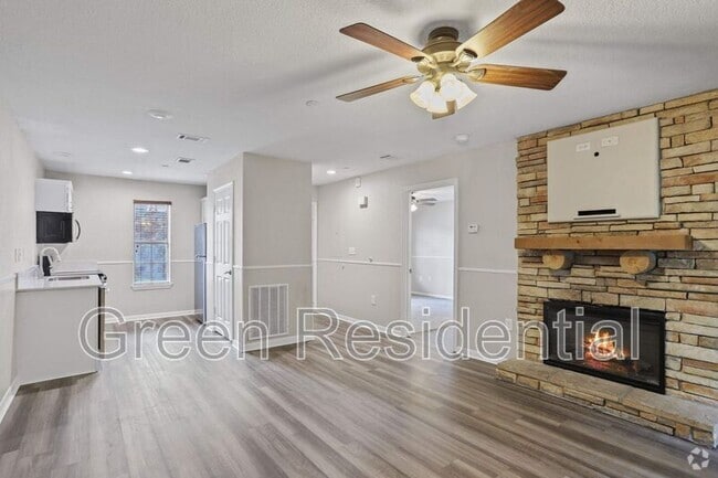 Building Photo - 5000 League Line Rd Rental