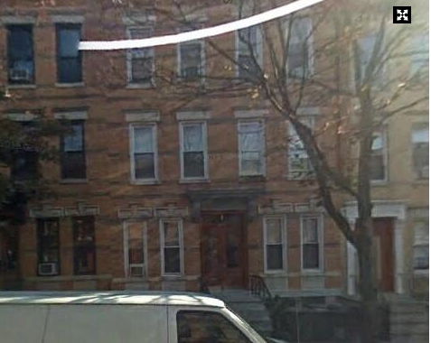 Photo - 18-16 George St Apartments