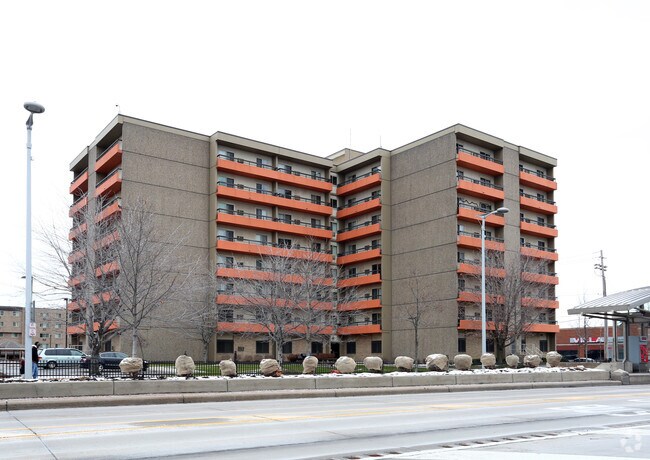 Rainbow Place - Rainbow Place Apartments