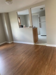 Building Photo - 612 Moczygemba St Unit 2