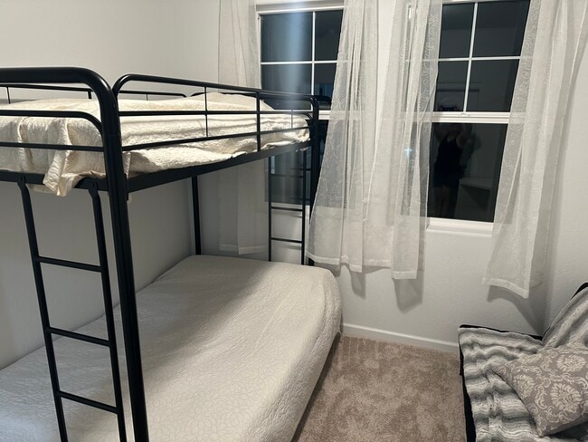 Photo - 1221 W Payson Ave House