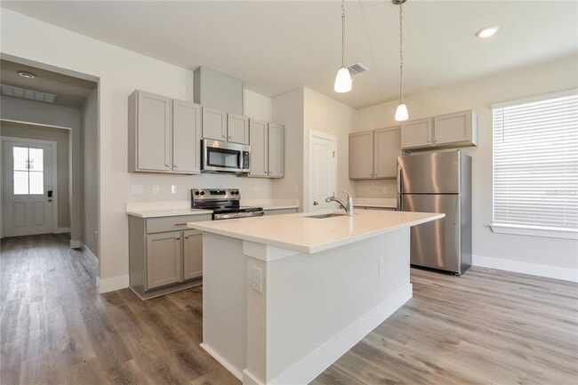Photo - 360 Whiteheart Dr