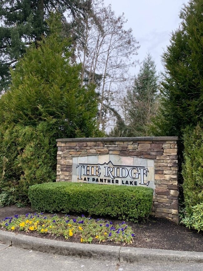 Photo - Beautiful 3-bd, 2.5-bath house The Ridge in Kent.