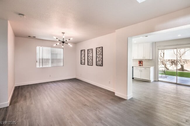 Photo - 1312 Mt Hamilton