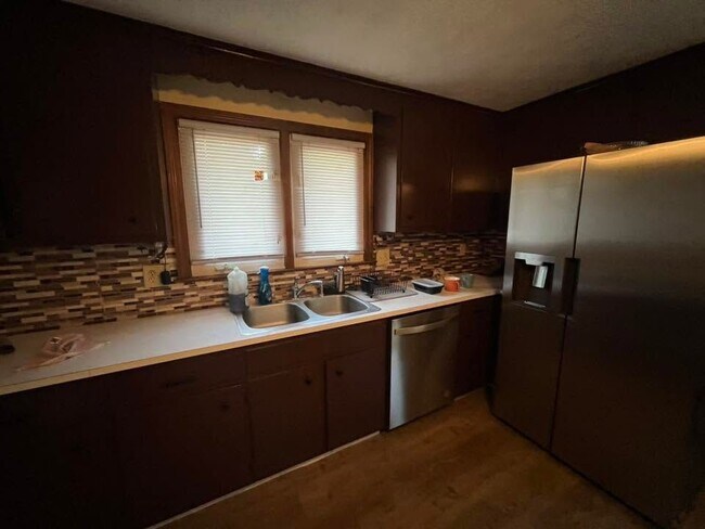 Photo - 66 Gladden St