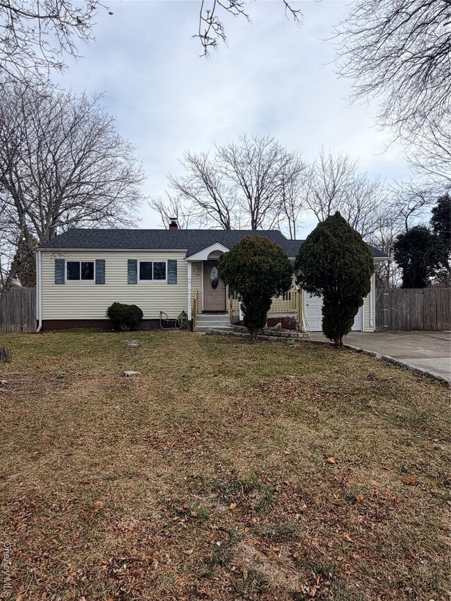 Photo - 717 Doane Ave