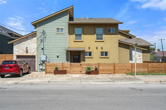 Photo - 1301 Casey St Unidad B Rental