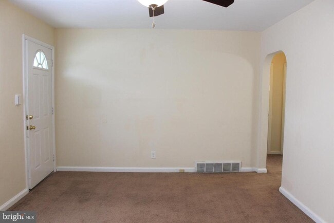 Photo - 117 Cornell Rd