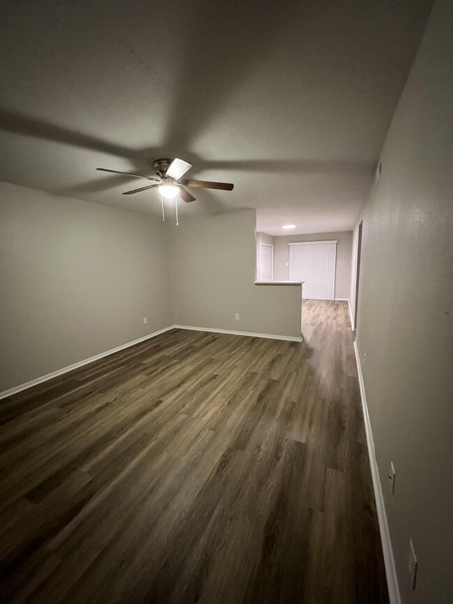 2906 Prairie Flower Cir Unidad A