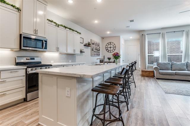 Photo - 4539 English Maple Dr