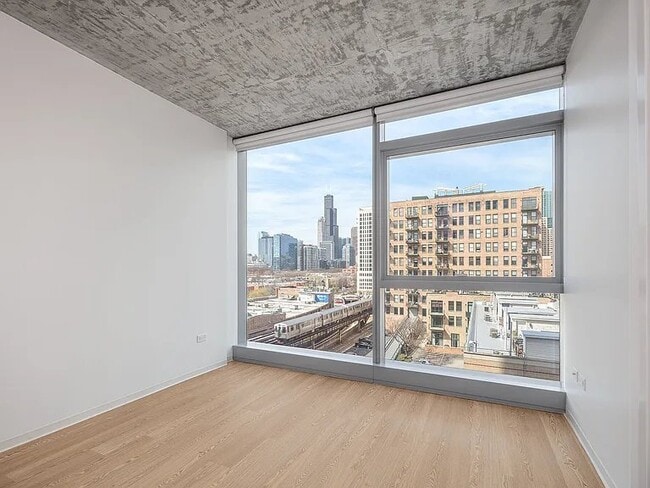 Building Photo - 1408 S Wabash Ave
