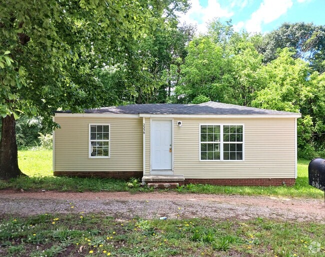 Building Photo - Two Bedroom House for Rent in Lancaster SC!