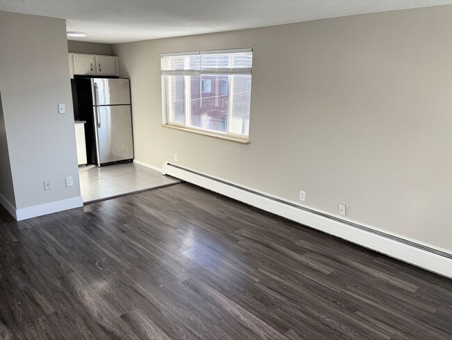 Photo - Spacious, Renovated 1-Bedroom - Convenient Location! Wadsworth Station West Unit 8170-6