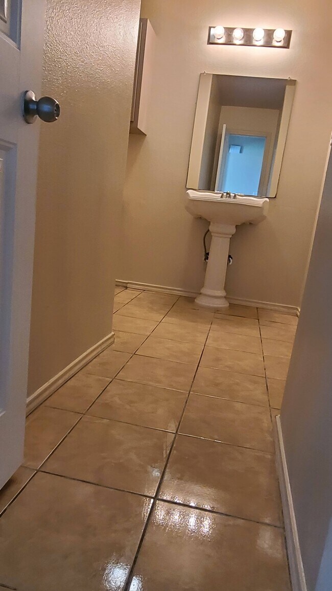 Photo - 2007 89th St