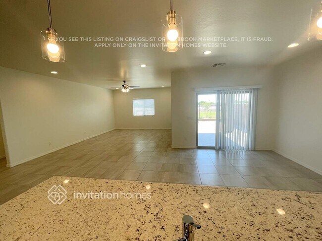 Photo - 17821 W Getty Dr Casa