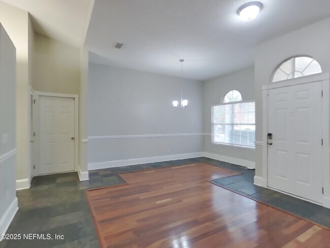 Photo - 477 Federal Hill Rd