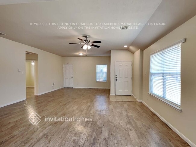Photo - 19143 Canaras Ct