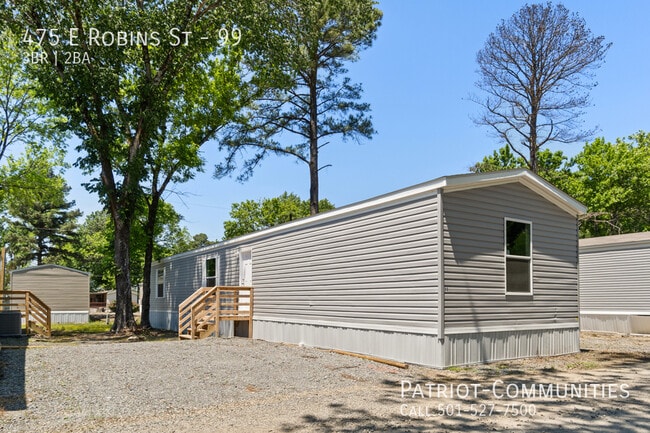 Building Photo - 475 E Robins St