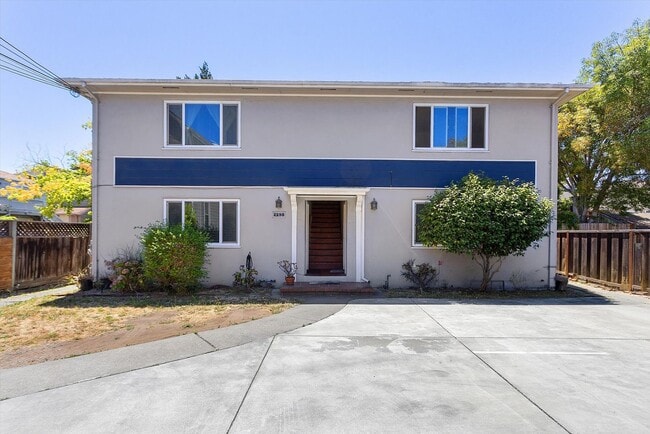 Building Photo - 2238 Encinal Ave Unit 2238 Encinal Ave #C - LU