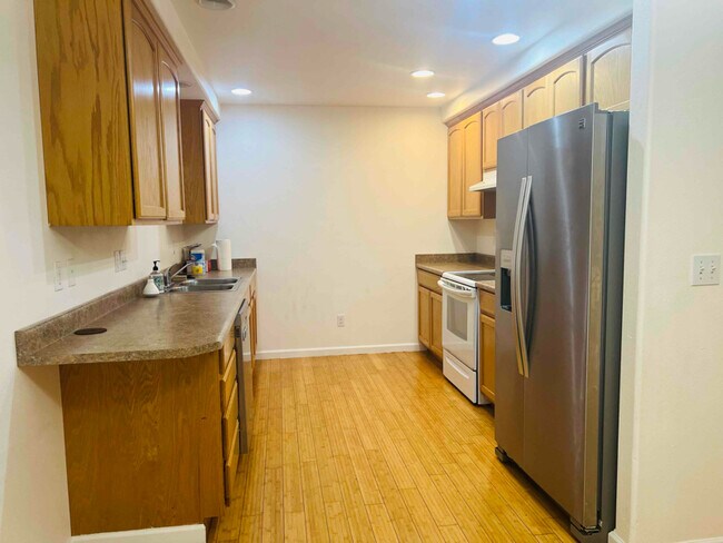 Photo - 2114 Hamilton Ave