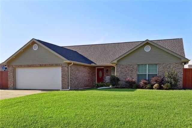 Building Photo - 115 Savanna Dr