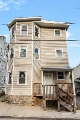 Building Photo - 16 Vermont St Unit 2