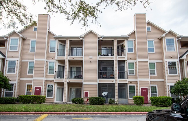 Photo - 1990 Erving Cir Townhome