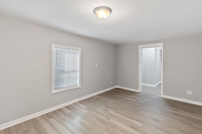 Photo - 1227 E 38th St Unidad B