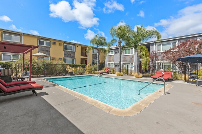 Property - 725 Washington Heights Rd